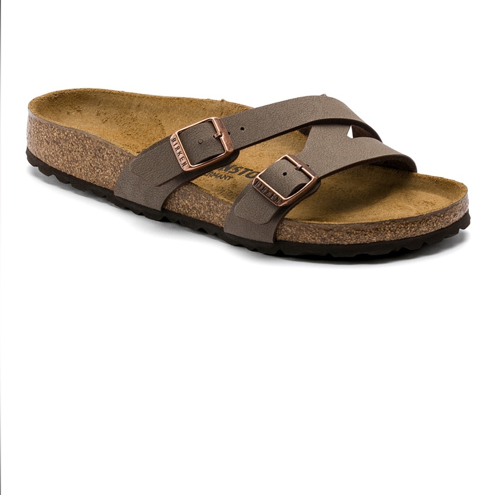 Brand new Birkenstock sandals in Mocha